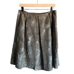 Talbots Petites 100% silk skirt pleated metallic silver floral print size 10P